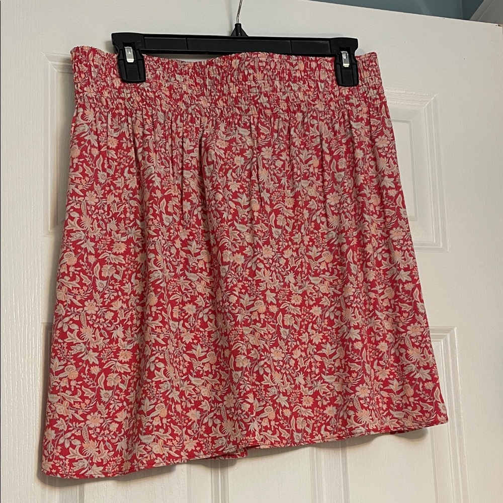 LOFT Red and Cream Floral Mini Skirt